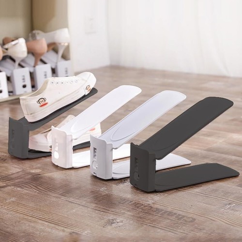 Pack adjustable shoe - of,